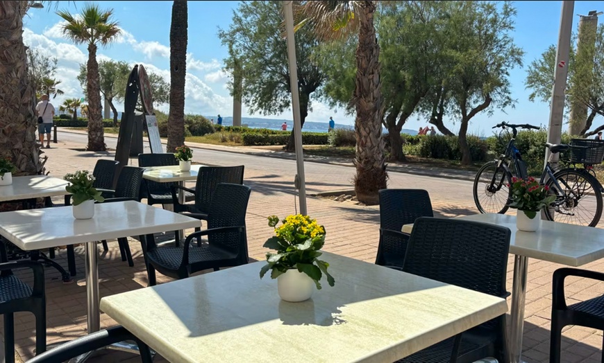 Image 2: Menú completo de pasta fresca para 2 personas con opción a vino