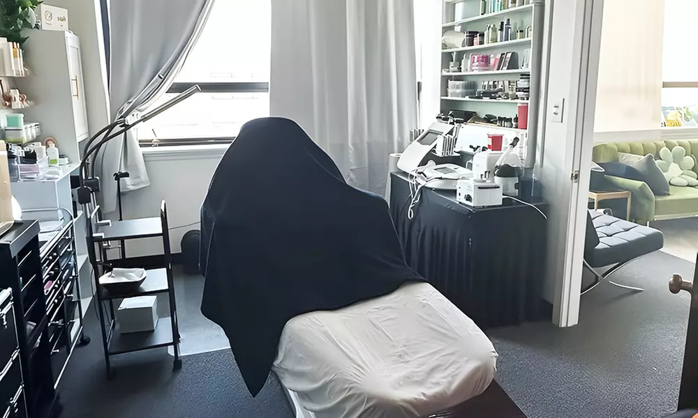 Bold Volume Lash Extensions with 2 Week Fill in One or Two Sessions