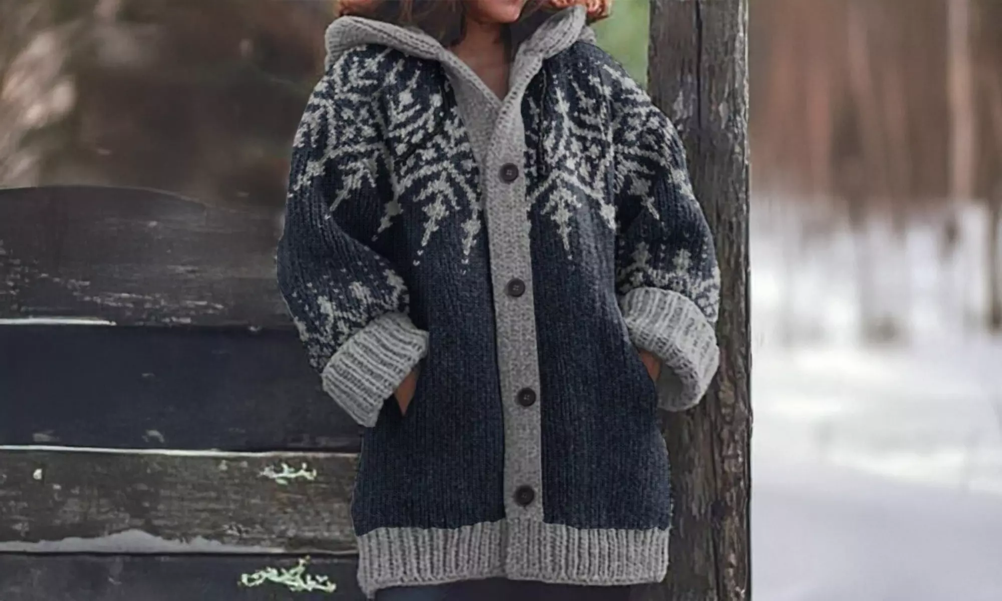 3D Jacquard Snowflake-Design Contrast Trim Hoodie