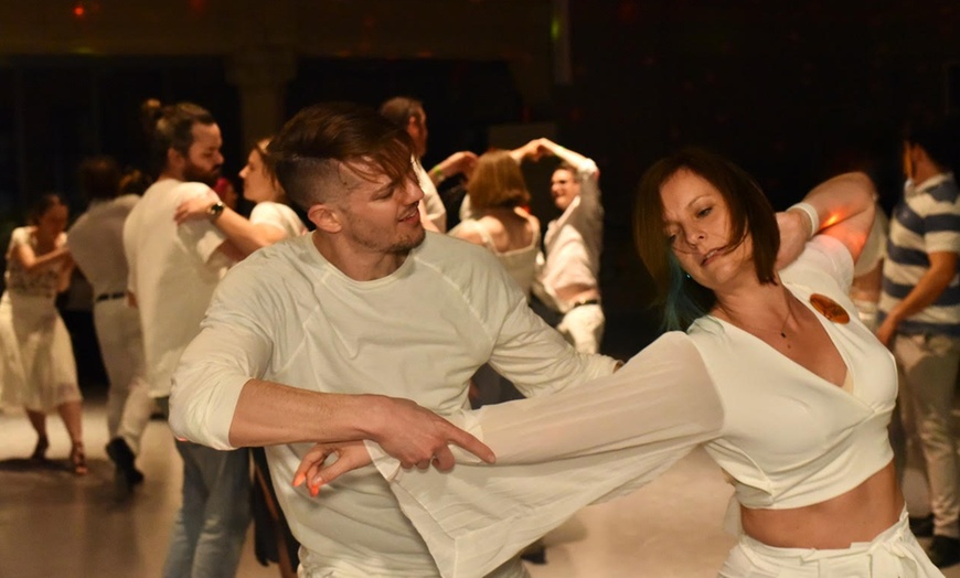 Image 1: 1 Monat „Modern Jive“ mit 4 Einheiten à 90 Min. für 1 oder 2 Personen