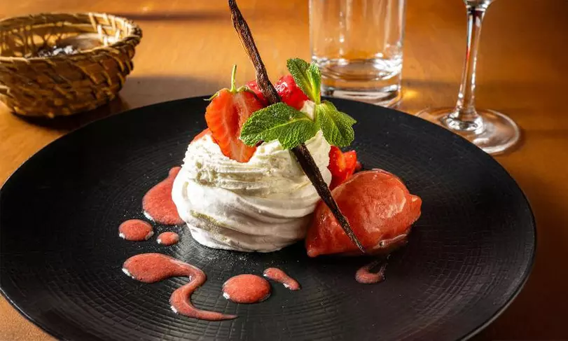 Luberon ​: chambre double premium, options pdj, vin et spa