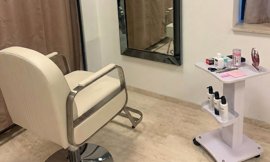 Image 5: Gun jezelf een moment voor jezelf: een beautybehandeling naar keuze