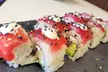 Menú sushi lovers para 2 o 4 personas con entrante, principal, postre y bebida, ahorra hasta un 53% - Second Medium