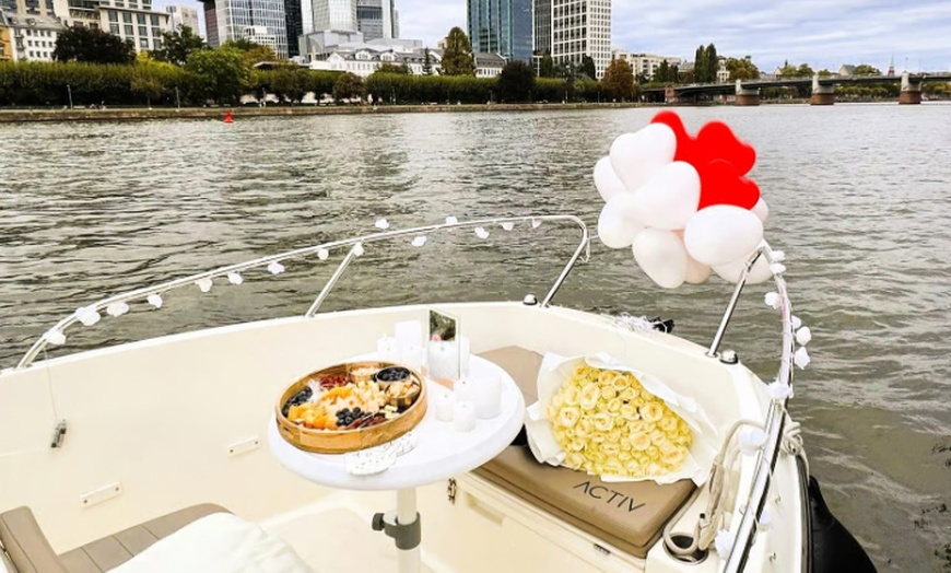 Image 5: Sightseeing-Tour, Romantik Skyline Tour oder Speed & Fun Skyline Tour