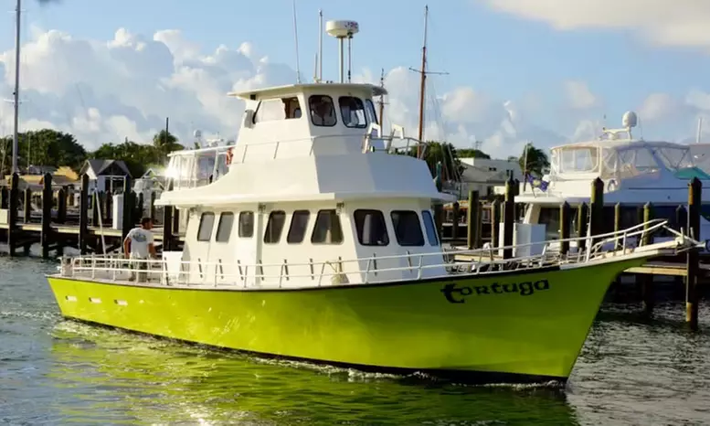 Catch and Keep Fish on a Waikiki Fishing Tour for One Child or Adult