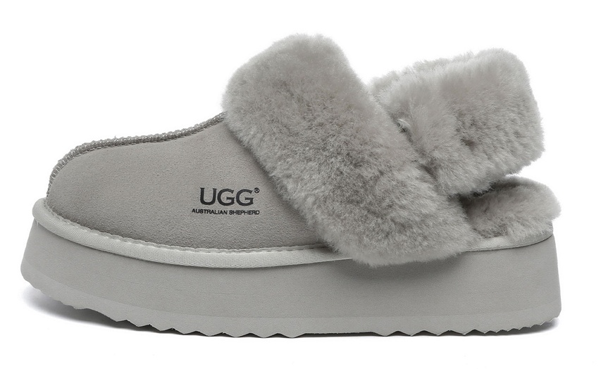 Image 40: Musa Platform UGGS FREE SHIPPING