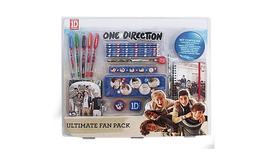 Image 5: One Direction Stationery Sets