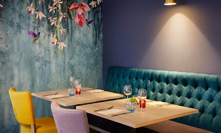 Image 6: Croydon: Double / Twin Room with Breakfast & Welcome Drink