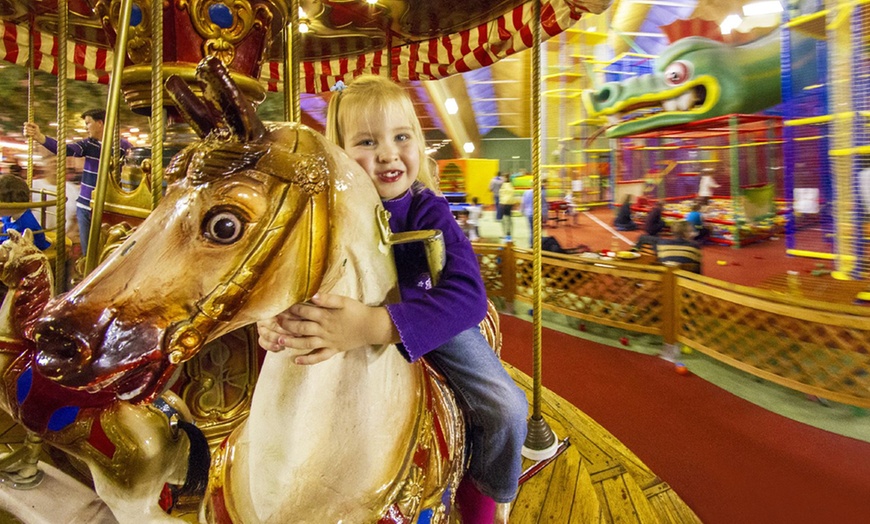 Image 4: Tageskarte für 2 oder 4 Personen für den Hallenspielplatz Allgäulino