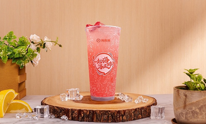 Image 7: Discover a House Drink Special with a Unique Chinese Hot Pot Meal