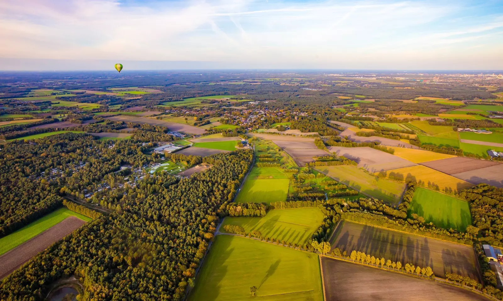 Grote hoogte: ballonvaart vanaf Breda, Den Bosch, Eindhoven of Tilburg