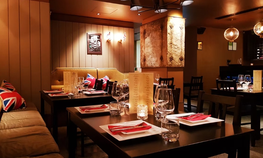 Image 7: 3-Course Indian Feast with Wine/Drink/Dessert for 2, 4, or 6 People!