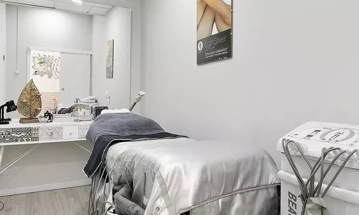 Masaje relajante en pareja con envoltura en Centro de Estética Esencia