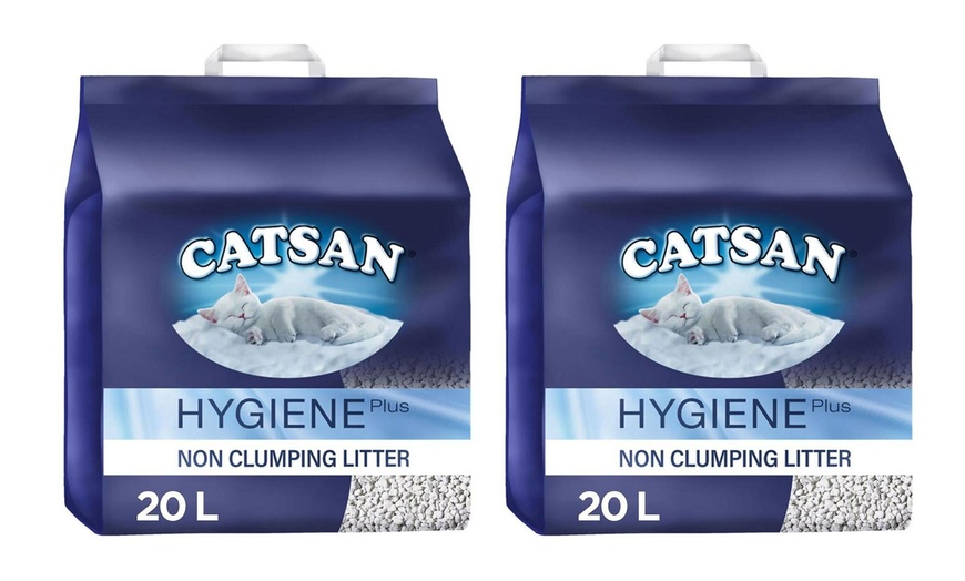 Image 11: Catsan Cat Litter Natural and Odour-Free