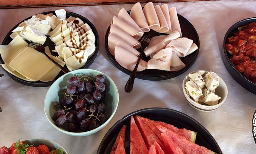 Image 4: Sonntagsbrunch: Frühstücksbuffet inkl. Heißgetränk für 2 oder 4 Pers.