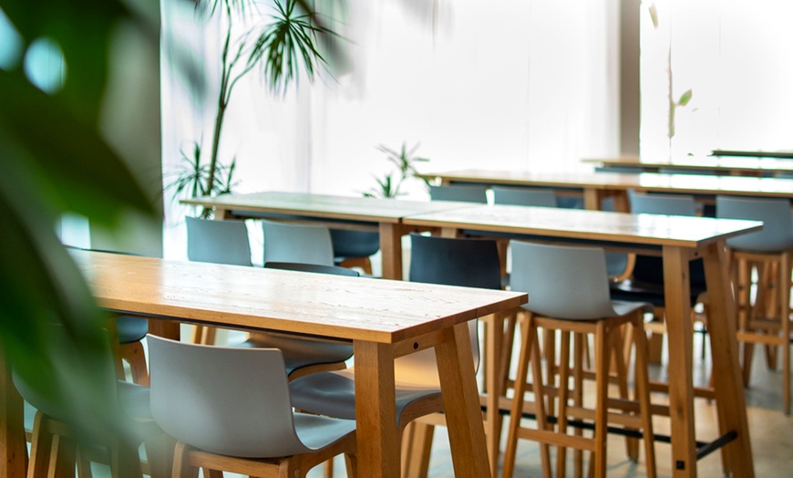 Image 10: Menú mediterráneo light o completo para 2 o 4 personas