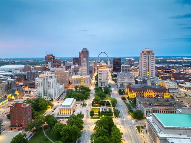 Helicopter Tours - Iconic St. Louis Views