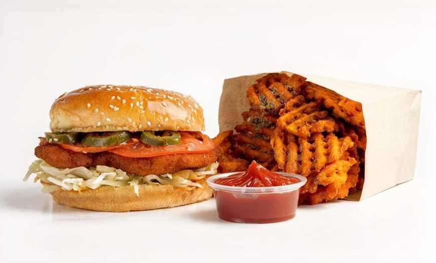 Image 3: $20 or $40 to Spend, $13.50 for a Small Bowl, Pita Chips, Fries & More