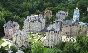 Karlsbad: 2 Nächte im Superior-Doppelzimmer für Zwei mit Frühstück & 5*Wellness, opt. Halbpension im Hotel Savoy Westend