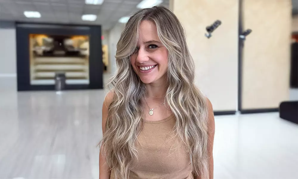 Get Crown Highlight, with Toner and Blowdry