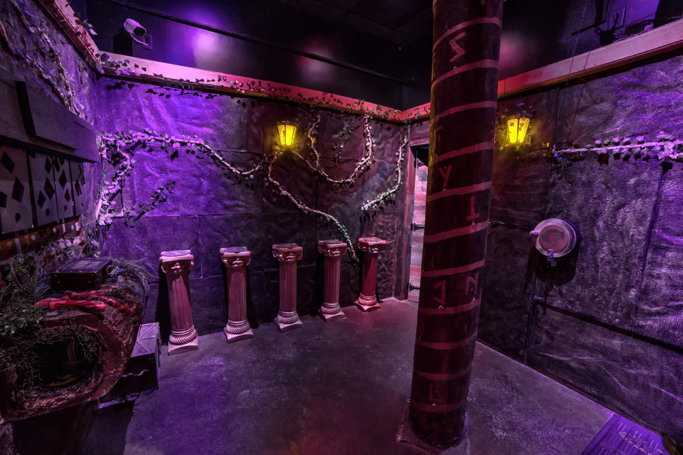 Experience the thrill: Private Escape room for 4–6 friends