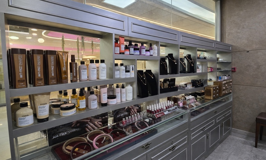 Image 3: Ramadan Special Offer at Mad Lillies Salon: Choice of 1 Beauty Service