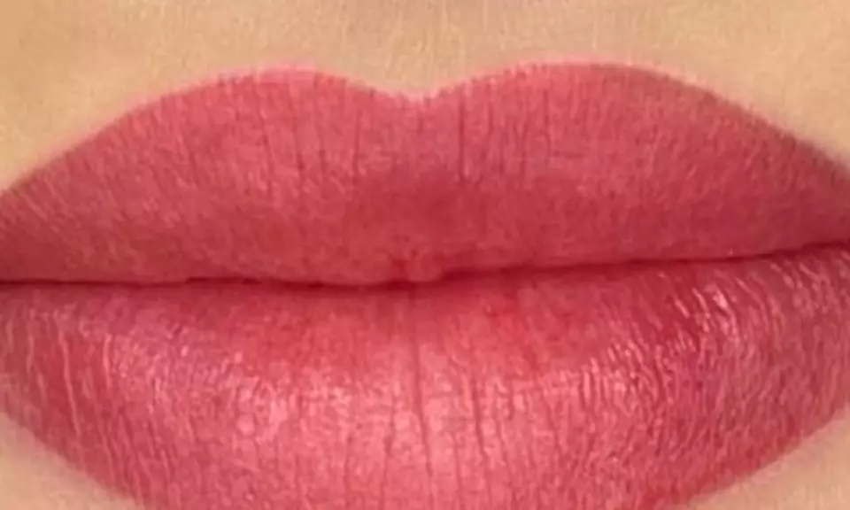 Sesión de micropigmentación de labios, ojos, cejas o capilar para 1