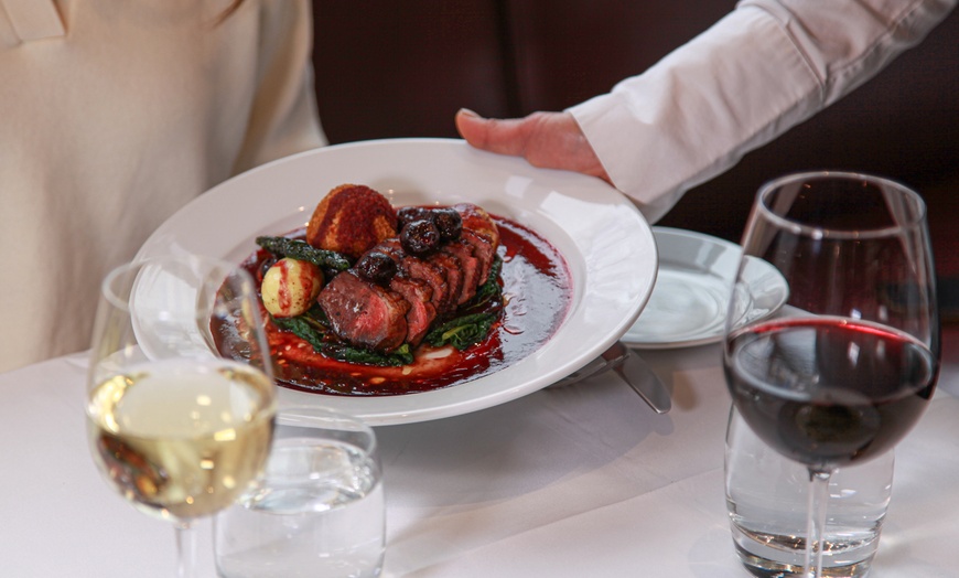 Image 4: Award-Winning 3-Course Set Menu with Wine or Prosecco for 2 or 4