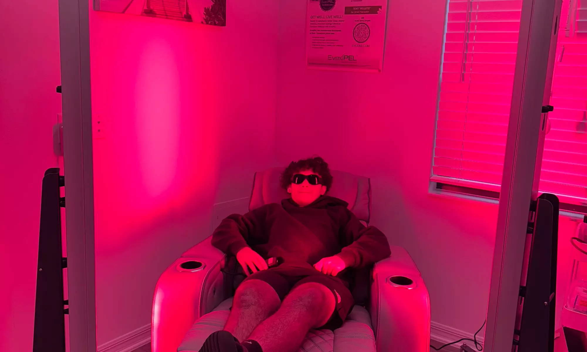 One, Four, or Eight Infrared Therapy Sessions at South Beach Wellness Center - Up to 45% Off - Second Medium