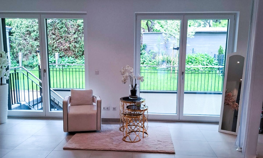 Image 10: 60-90 Min. Head-Spa mit Getränk und opt. mit Styling für 1 Person