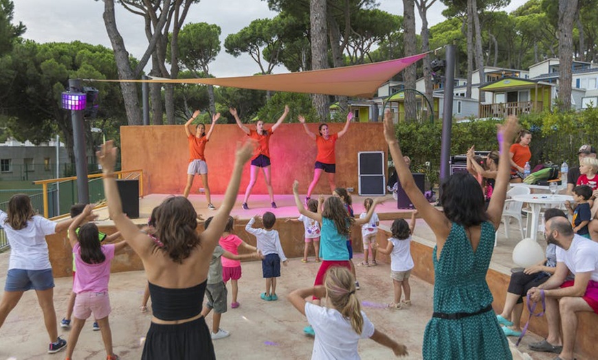 Image 13: Rent-a-Tent: 7 Nächte auf einem Campingplatz Ihrer Wahl