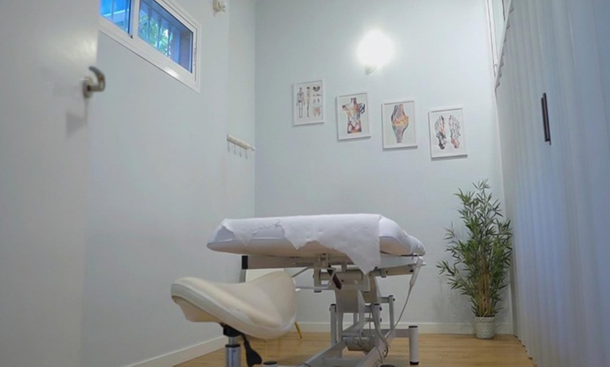 Image 8: 1 o 2 sesiones de fisioterapia avanzada 50 minutos 