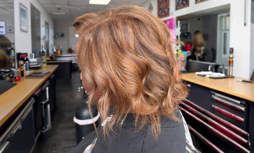 Image 2: Refreshing Haircut & Blowdry or Partial Blonde Highlight