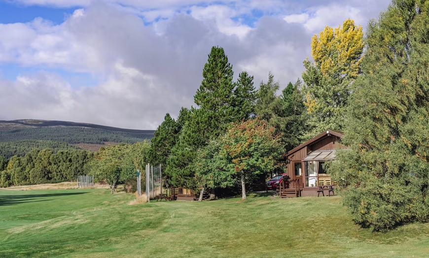 Image 19: Aviemore: Standard One or Two-Bedroom Cabin for Up to Four People