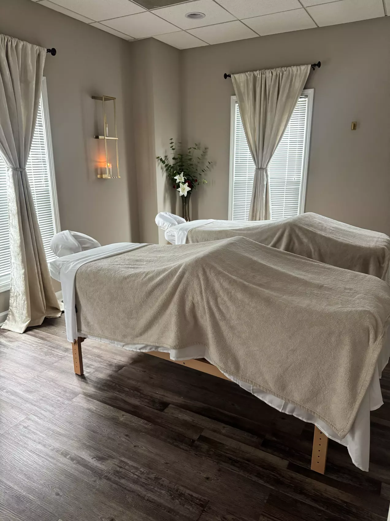 67% Off on Couples Massage