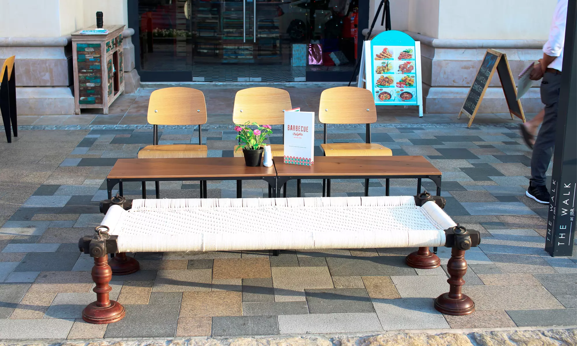 AED 100 or AED 200 Towards Food & Beverages in JBR Branch