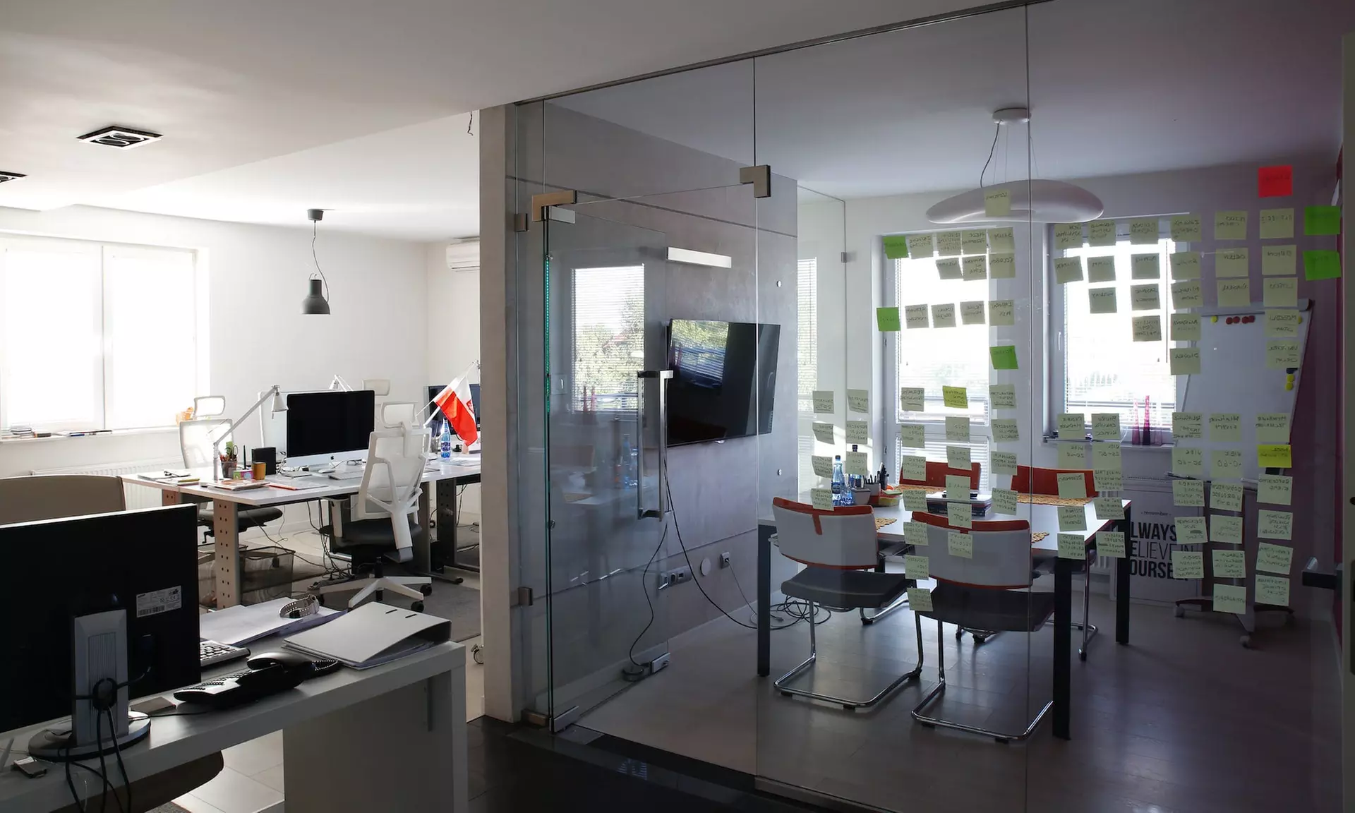 Haushalts- o. Büroreinigung inkl. Putz- & Pflegemittel und Anfahrt