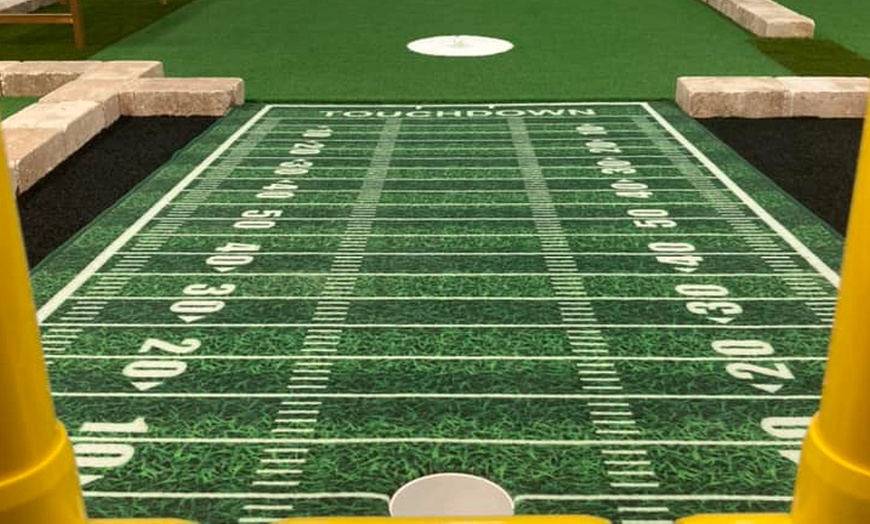 Image 5: Up to 36% Off 18-Holes of Indoor Mini-Golf at Mr. Putters