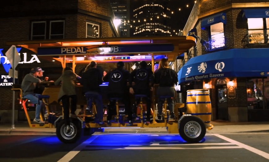 Image 8: Pedal, Sip, and Explore Wynwood’s Art, Bars, and Brunch in style!