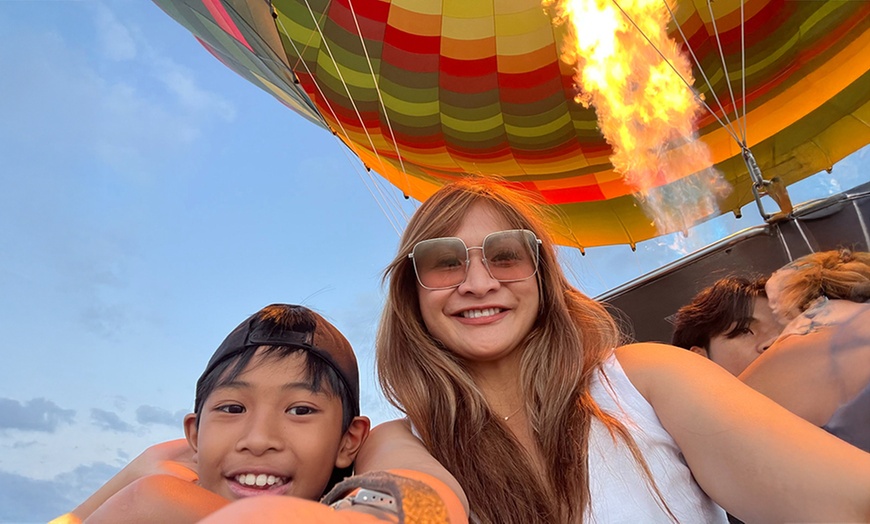 Image 2: Hot Air Balloon Flight Experience for a Child or Upto Four Adults