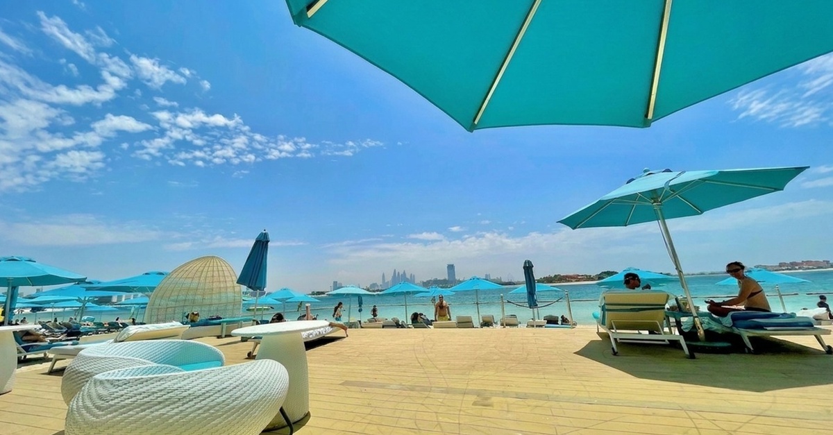 Weekend Brunch With Beverages & Complimentary Pool And Beach Access Weekend Brunch With Beverages & Complimentary Pool And Beach Access