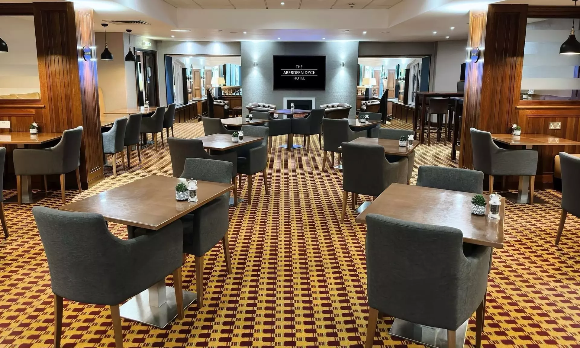 Spa Day Packages for One or Two including 50 or 90 Min Treatment