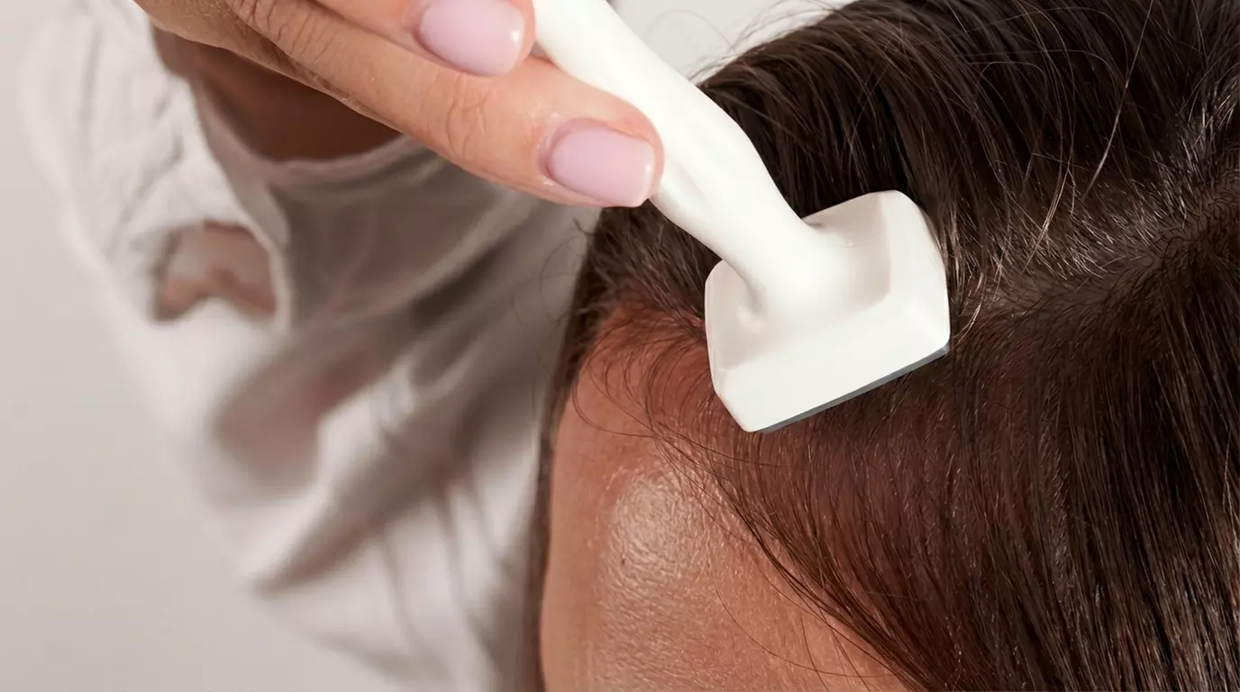 Calecim Hair Restoration Therapy