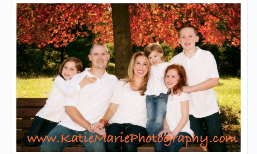 Image 2: Personalized Portrait Session – 25 Minutes or 45-Minute Session