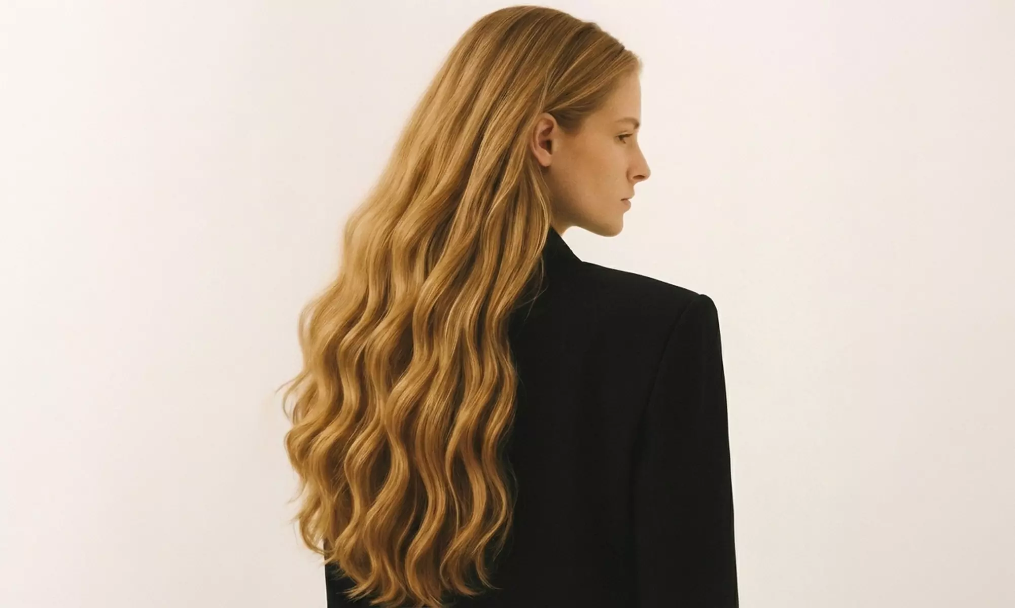 Luxury Haircut, Conditioning & Color Services for a Radiant Look