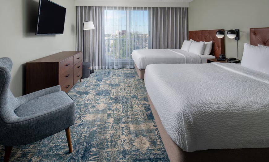 Image 8: Budget Hotel in Westshore District Near Tampa Airport & Riverwalk