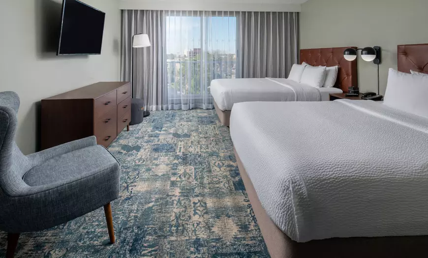 Two Queen Beds Deluxe Suite