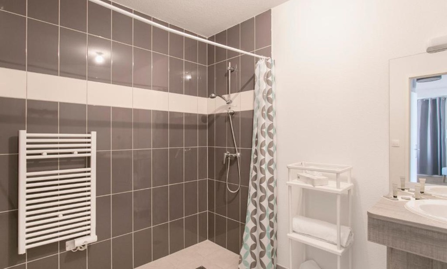 Image 3: Mulhouse : appartement T2 avec option petit-déjeuner 
