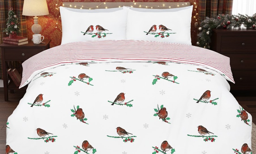 Image 1: Super Soft Robin Duvet Set - Reversible Holly & Candy Cane Print