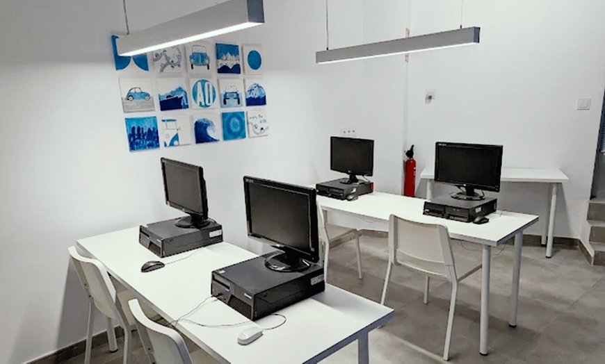 Image 5: Curso teórico intensivo plus online con tutoría y acceso AEOL Basic